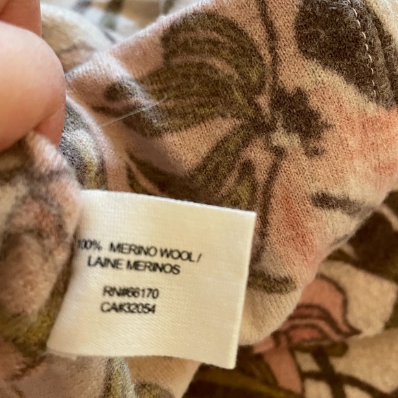 EUC Anthropologie Guinevere Merino Wool Long Sleeve Peplum Cardigan, Size M - Picture 6 of 9